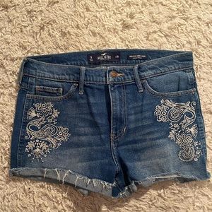 Hollister high waisted jean shorts